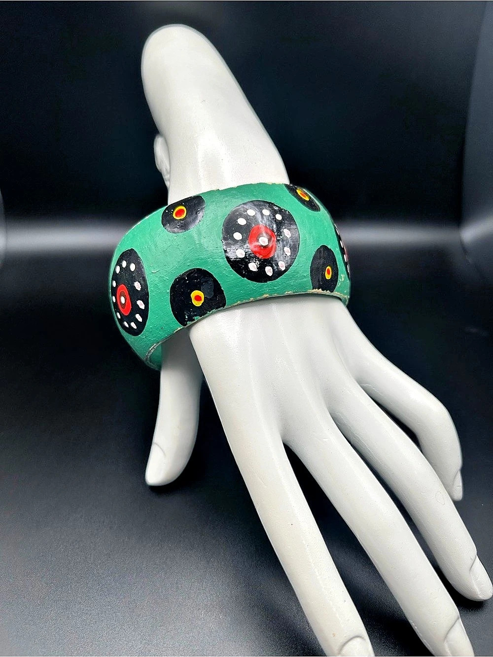 Green & Black Painted Bracelet Waist 7.5